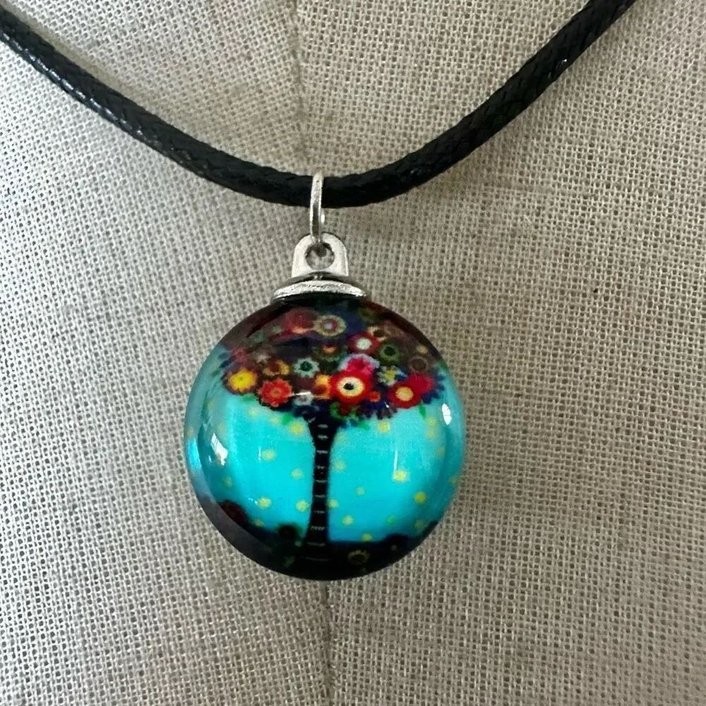 Tree of life glass pendant necklace